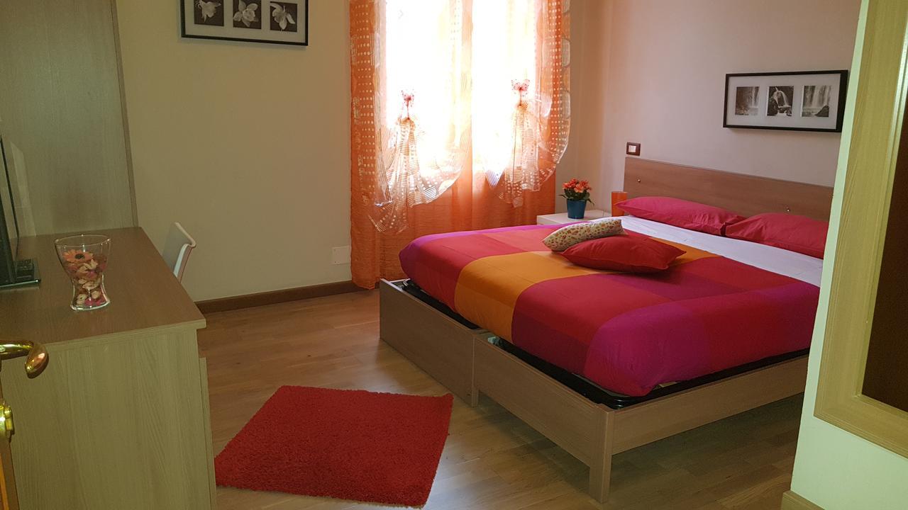 Bed and Breakfast Antico Casale Torino Esterno foto