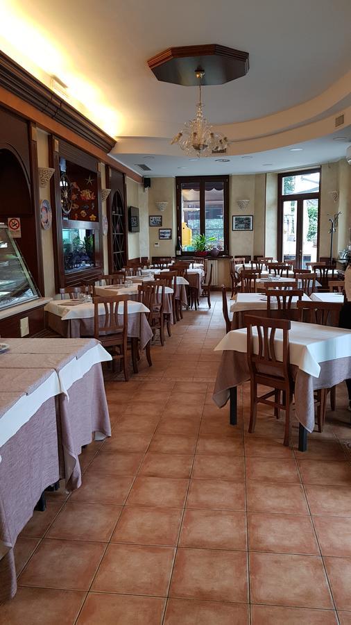 Bed and Breakfast Antico Casale Torino Esterno foto